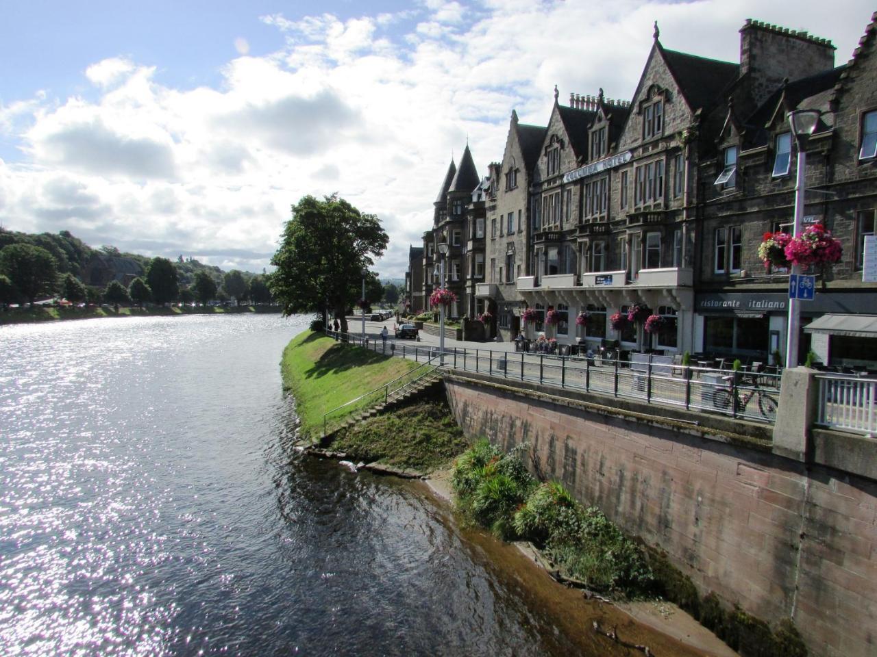 Silver Key Apartments Inverness Exterior photo